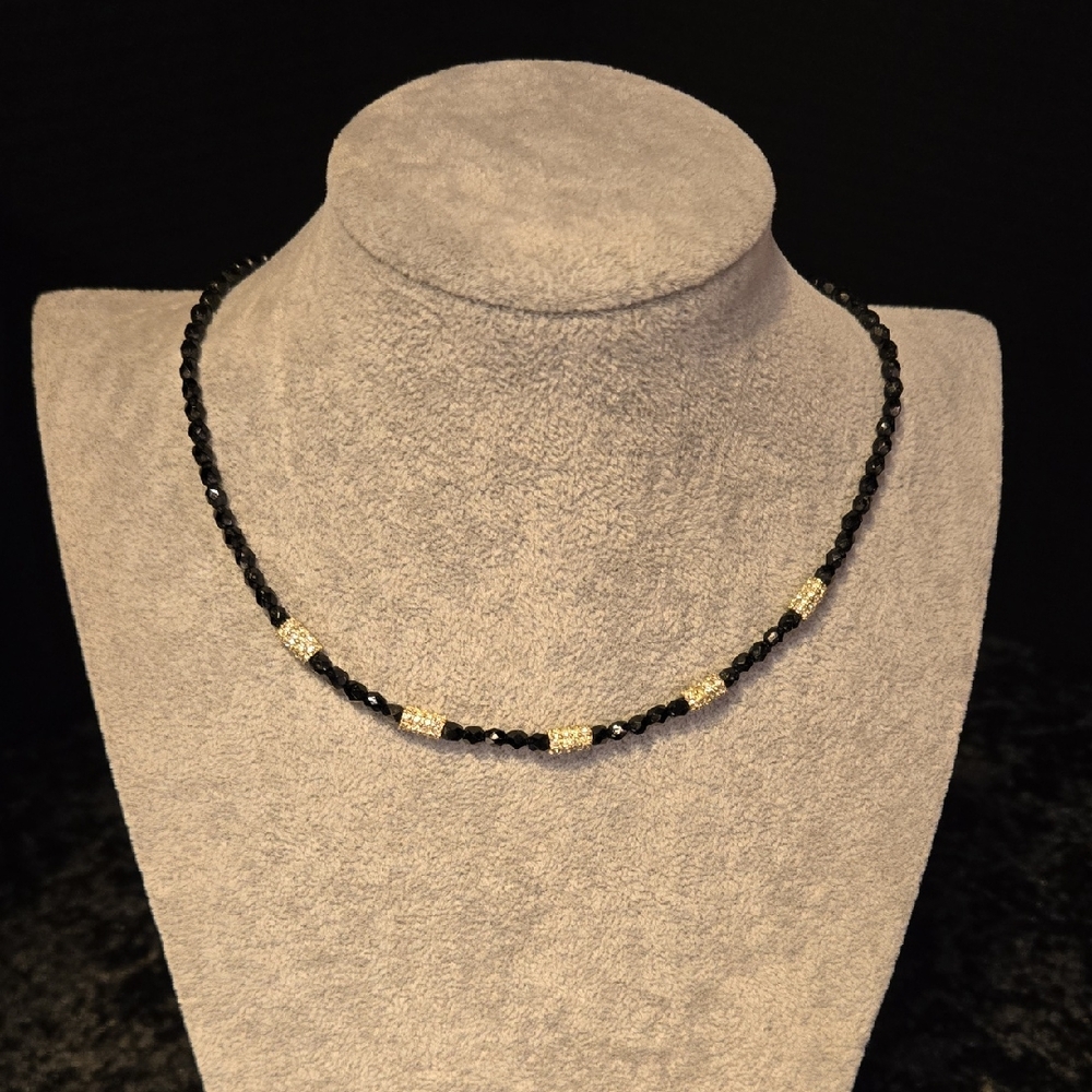 NAPIER Vintage Black Faceted Beads and Rhinestone  Beaded Necklace. 16 Inches.